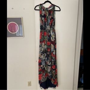 Alice + Olivia maxi dress evening gown. Navy base with floral design. Low back